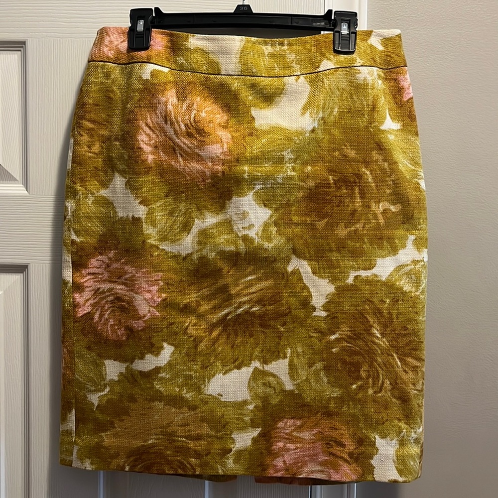 Talbots Floral Pencil Skirt in Olive Green and Dusty Pink